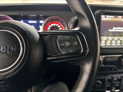 Used 2021 Jeep Gladiator Sport AWD/4WD image 22