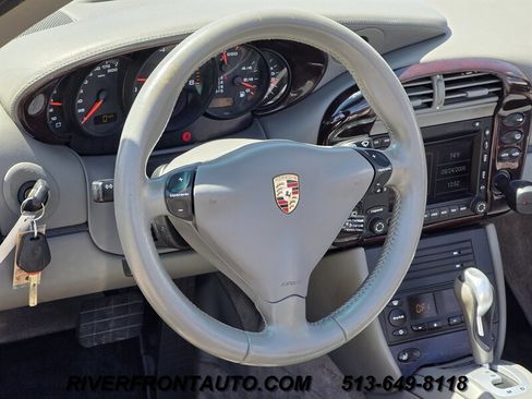 Used 2004 Porsche 911 Carrera RWD image 13