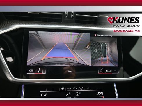 Used 2021 Audi RS 6 AWD/4WD image 32