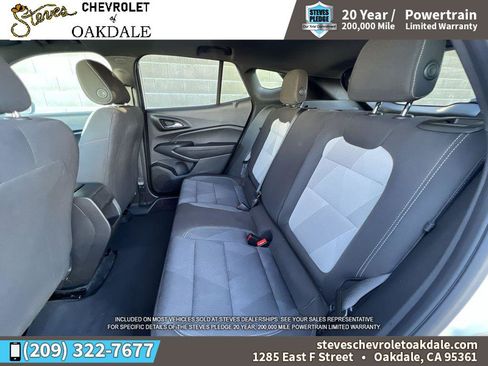 Certified 2025 Chevrolet Trax RS w/ Sunroof Package image 26