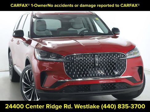 Certified 2025 Lincoln Aviator Reserve w/ Equipment Group 201A AWD/4WD image 2