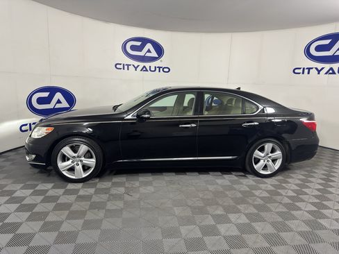 Used 2010 Lexus LS 460 w/ Luxury Value Edition RWD image 6