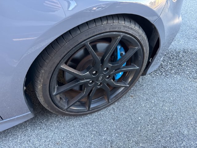 Used 2017 Ford Focus RS AWD/4WD image 7