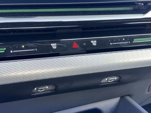 Used 2026 BMW 530i xDrive image 7