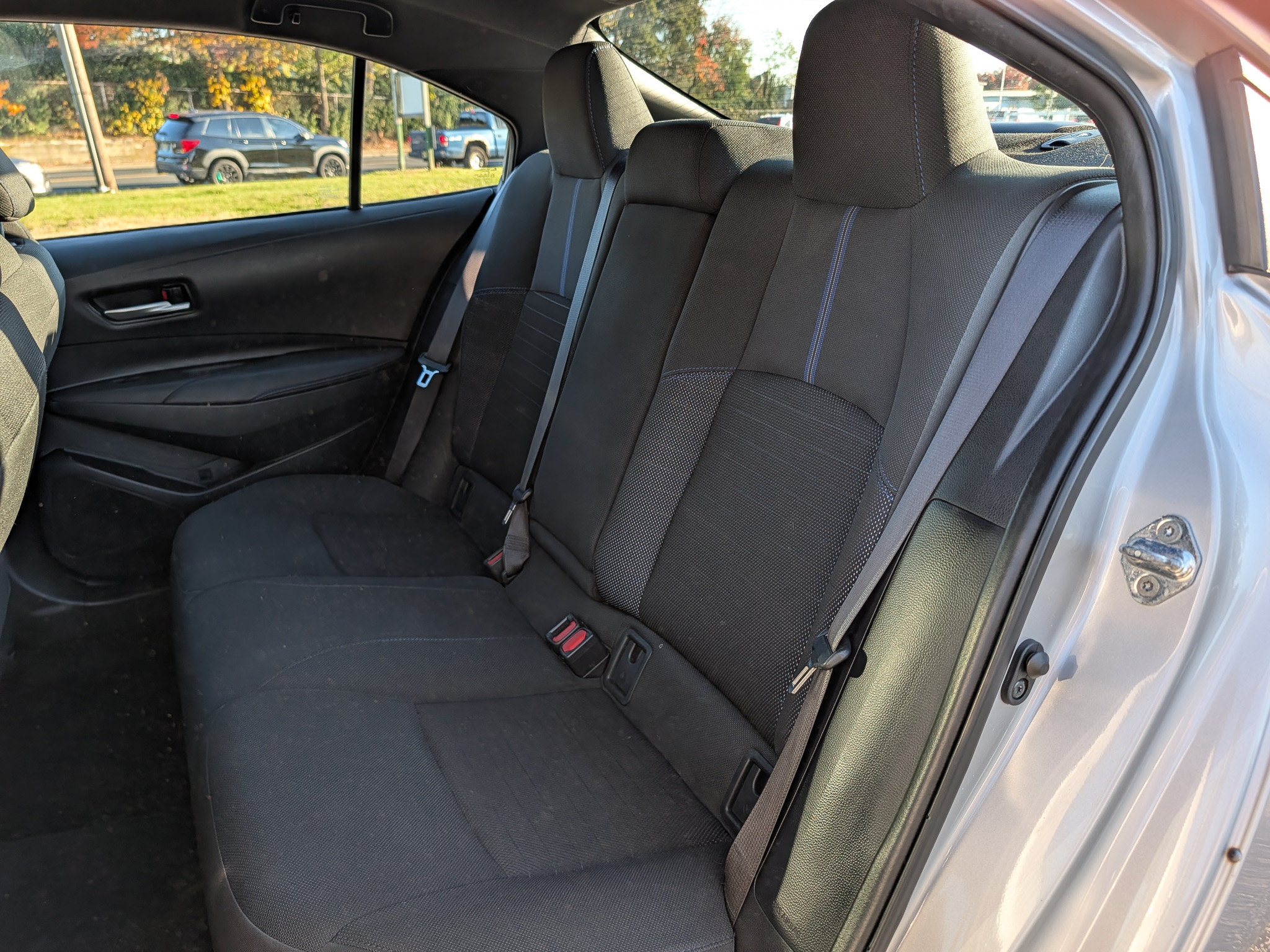 Used 2021 Toyota Corolla SE FWD image 17
