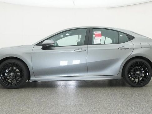 New 2026 Toyota Camry SE image 19