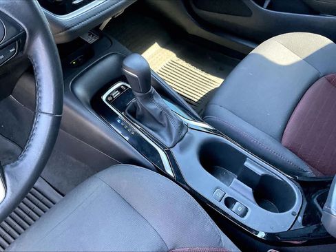 Certified 2024 Toyota Corolla SE w/ SE Premium Package FWD image 16