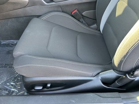Used 2023 Chevrolet Camaro LT w/ Technology Package RWD image 19