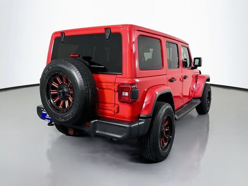 Used 2024 Jeep Wrangler Unlimited Sahara w/ Technology Group AWD/4WD image 5