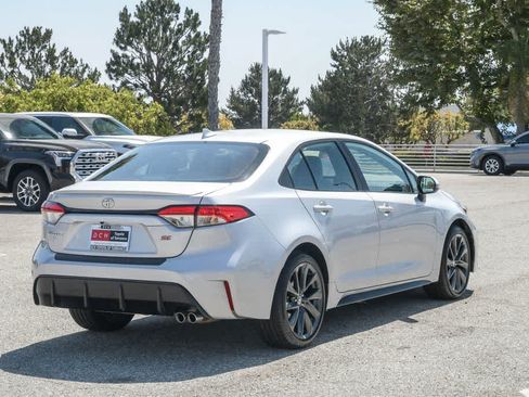 Used 2024 Toyota Corolla SE FWD image 8
