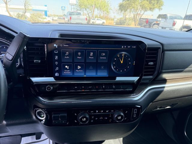 Used 2024 Chevrolet Silverado 1500 RST w/ Z71 Off-Road Package AWD/4WD image 12