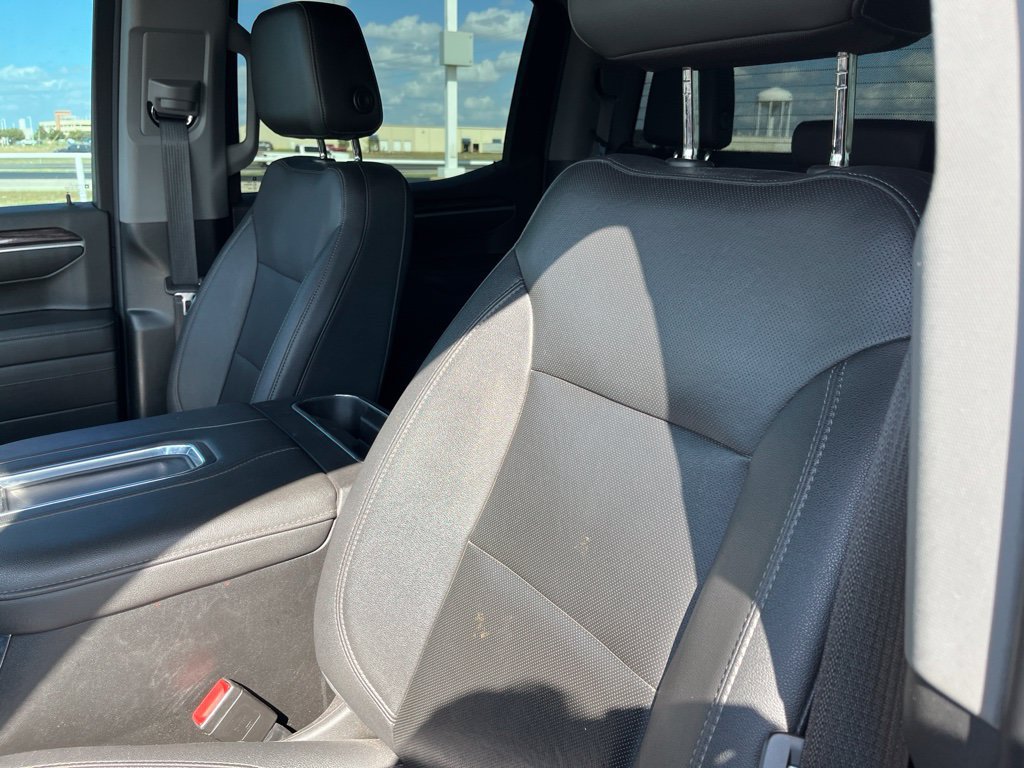 Used 2022 Chevrolet Silverado 1500 LTZ AWD/4WD image 11