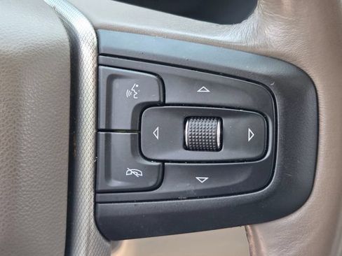 Used 2022 GMC Yukon Denali RWD image 25