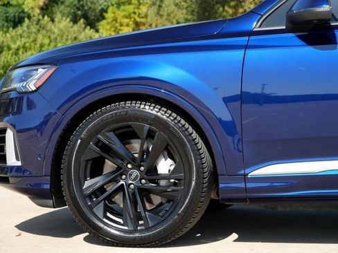 Used 2021 Audi Q7 3.0T Prestige w/ Prestige Package AWD/4WD image 35