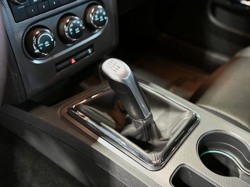 Used 2014 Dodge Challenger R/T RWD image 24
