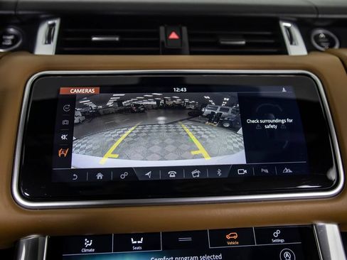 Used 2018 Land Rover Range Rover Sport Supercharged AWD/4WD image 23
