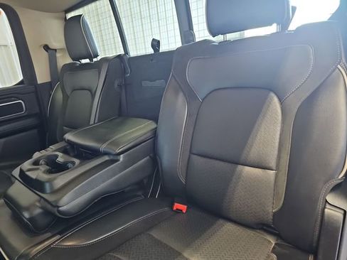 Used 2020 RAM 1500 Laramie AWD/4WD image 35