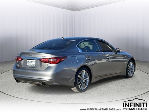 Used 2018 INFINITI Q50 Luxe w/ Cargo Package (L95) image 9