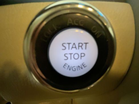 Used 2011 INFINITI QX56 4WD w/ Theater Pkg image 25