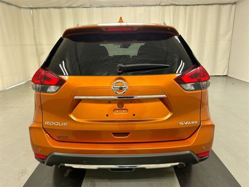 Used 2020 Nissan Rogue SV image 20