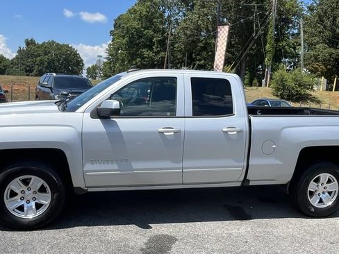 Used 2018 Chevrolet Silverado 1500 LT w/ All Star Edition image 6