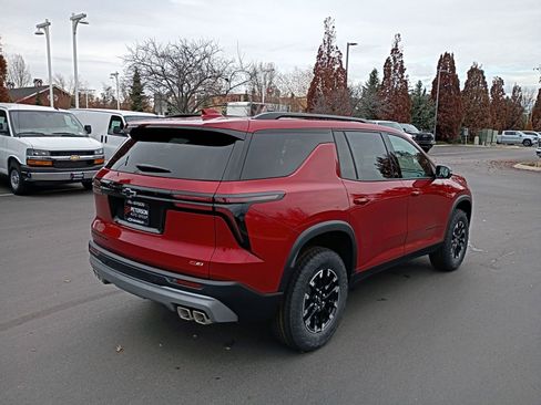 New 2026 Chevrolet Traverse Z71 w/ Driver Confidence Package image 11