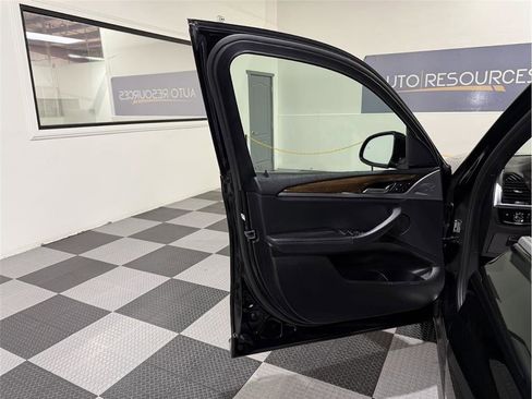 Used 2021 BMW X3 xDrive30i w/ Convenience Package image 12