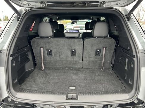 Certified 2025 Buick Enclave Sport Touring image 18