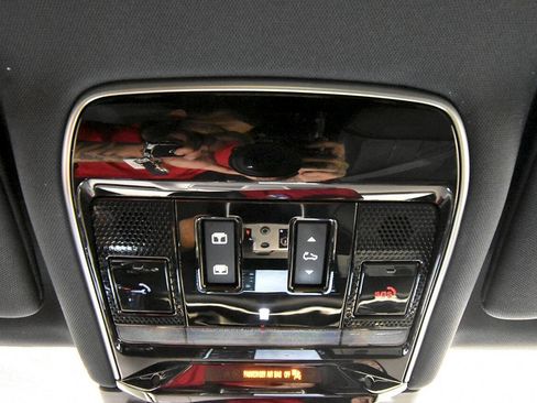 Used 2023 Land Rover Range Rover SE AWD/4WD image 33