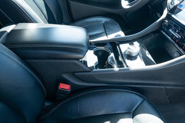Used 2023 Jeep Grand Cherokee Limited RWD image 43