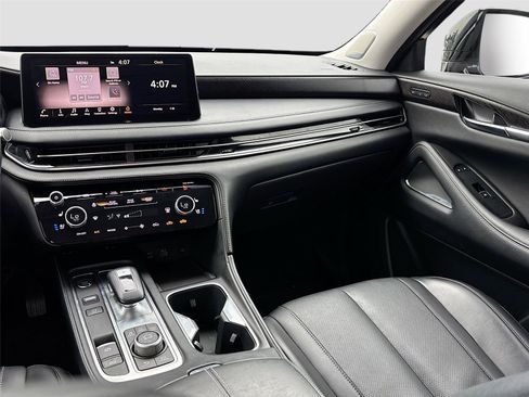 Used 2023 INFINITI QX60 Sensory w/ Cargo Package FWD image 25