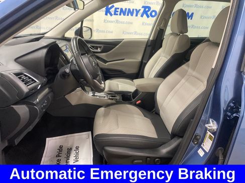 Certified 2023 Subaru Forester Premium AWD/4WD image 9