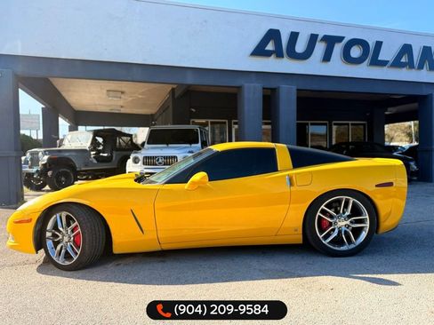 Used 2007 Chevrolet Corvette Coupe image 3