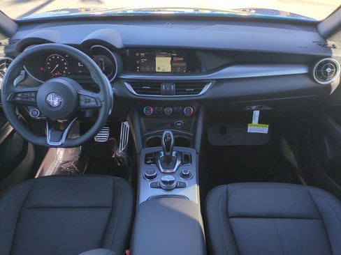 New 2025 Alfa Romeo Stelvio Sprint w/ Convenience Package image 14