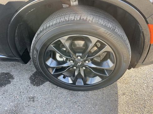 Used 2023 Dodge Durango GT w/ Blacktop Package image 17