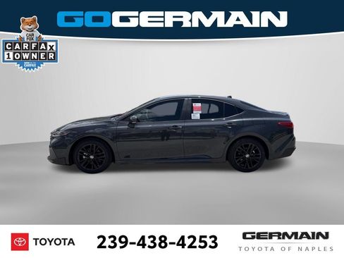 Used 2026 Toyota Camry SE FWD image 3
