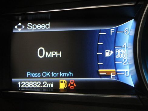 Used 2019 Ford Explorer Limited w/ Class III Trailer Tow Package image 42