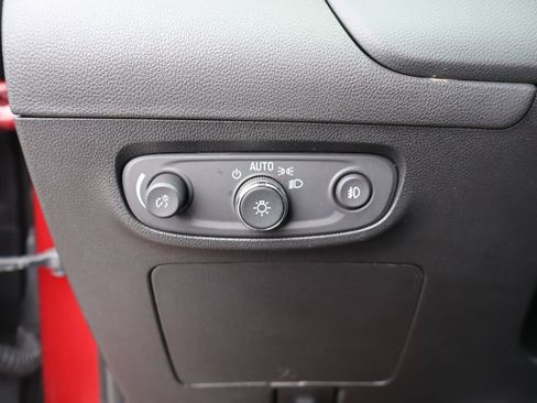 Used 2023 Buick Encore GX Select w/ Sport Touring Package image 12