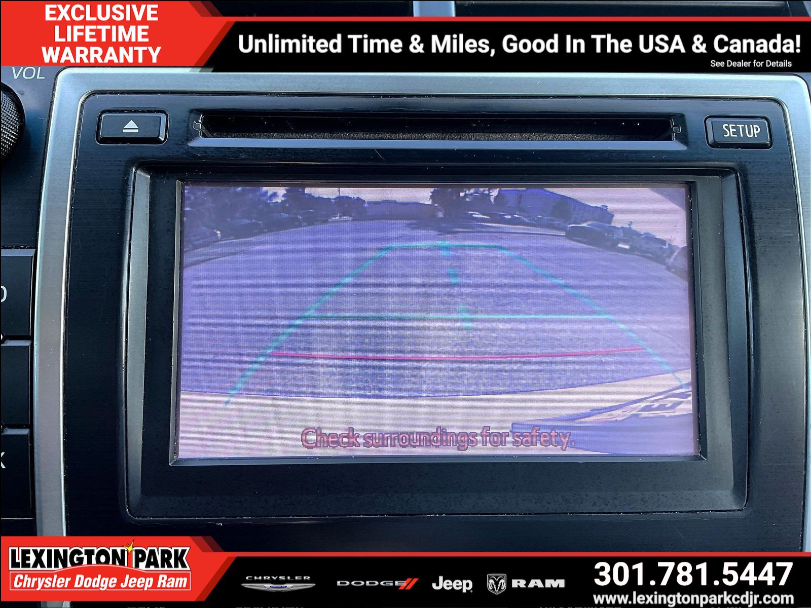 Used 2012 Toyota Camry XLE w/ Leather Pkg FWD image 14