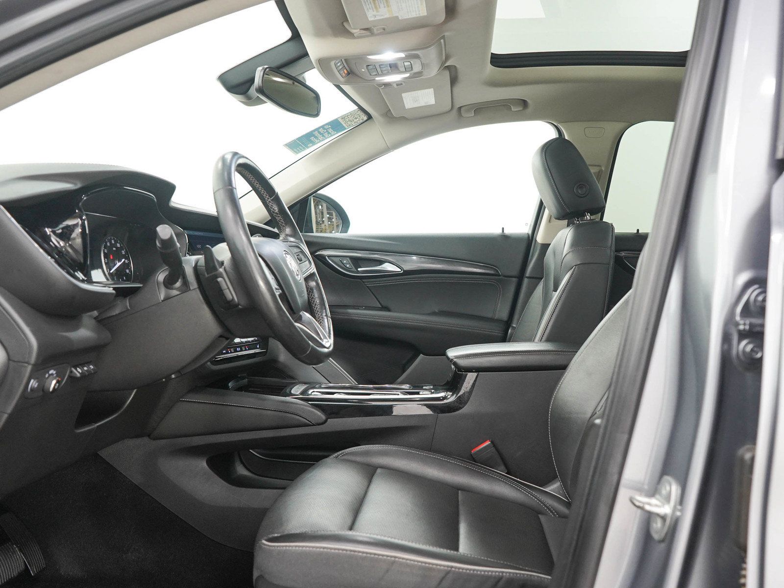 Used 2021 Buick Envision Essence w/ Technology Package I AWD/4WD image 24