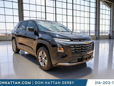 Used 2025 Chevrolet Equinox LT FWD image 37