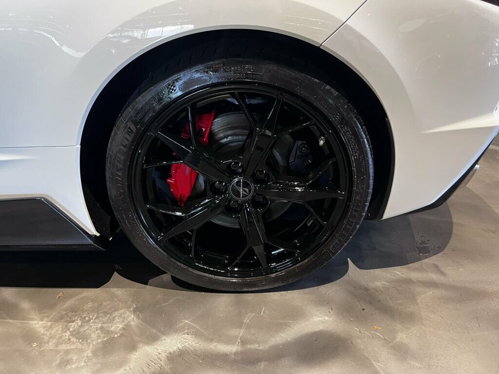 Used 2021 Chevrolet Corvette Stingray Premium Conv w/ Z51 Performance Package RWD image 26