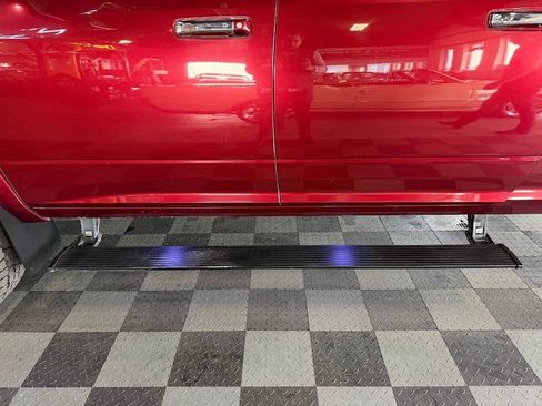Used 2017 RAM 2500 Laramie w/ Off Road Package AWD/4WD image 9