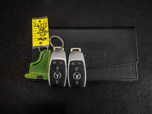Used 2024 Mercedes-Benz GLS 450 4MATIC w/ AMG Line Exterior image 51