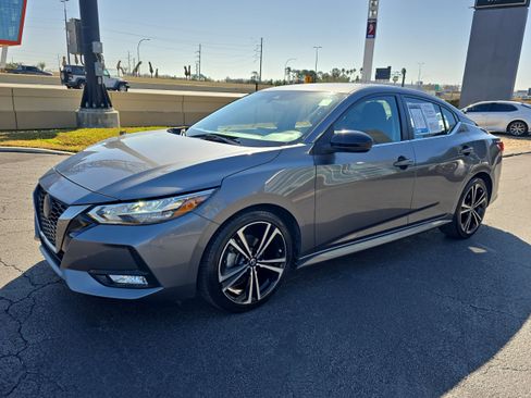 Used 2022 Nissan Sentra SR image 8