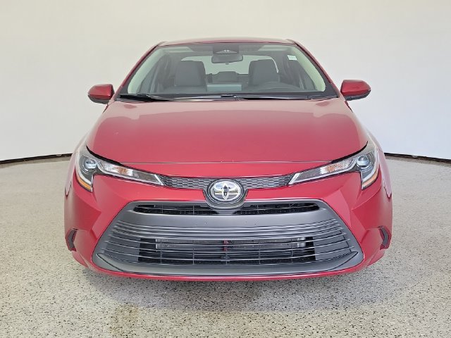 Used 2025 Toyota Corolla LE FWD image 3