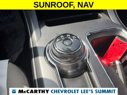 Used 2020 Ford Fusion SE w/ Equipment Group 151A FWD image 9