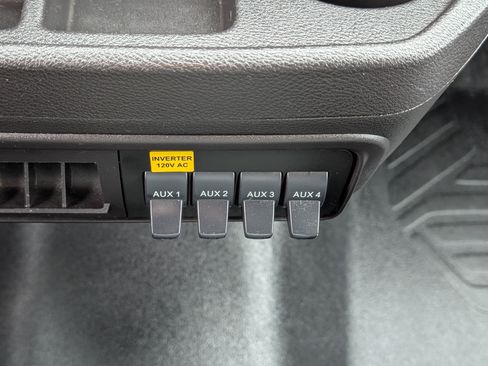 Certified 2019 Ford Transit 250 148 Low Roof image 24