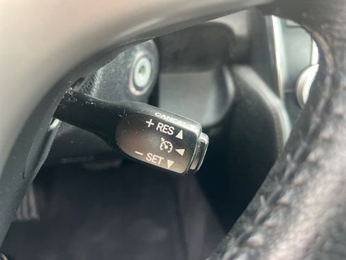 Used 2013 Toyota Camry SE image 27