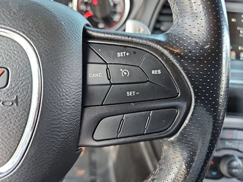 Used 2022 Dodge Challenger GT AWD/4WD image 12